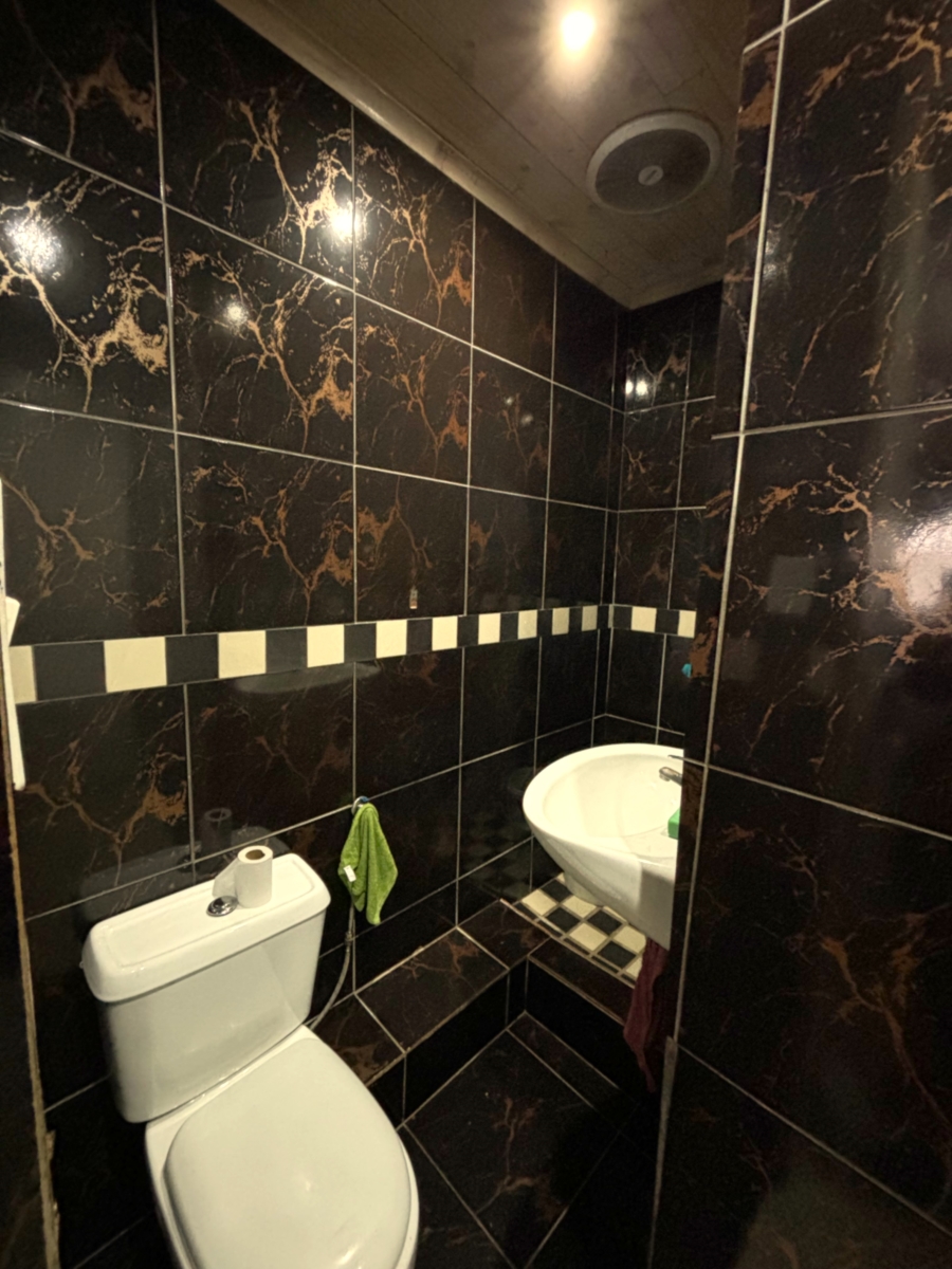 5 Bedroom Property for Sale in Belhar Western Cape